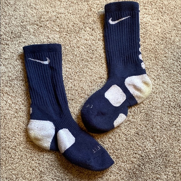 Kids Nike Elite Cushioned Performance Crew basketball Socks, blue with Nike logo - Picture 1 of 10